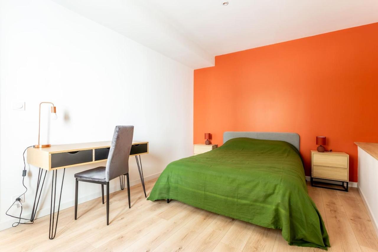 Joli Appartement Avec Jardin / Vieux-Lormont Buitenkant foto